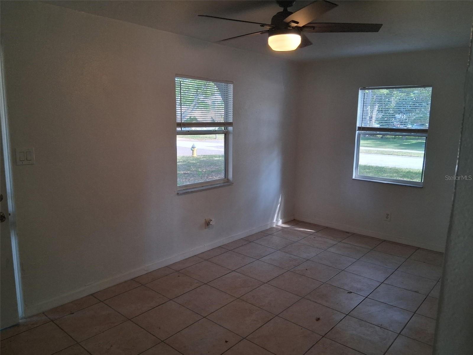 LARRYS SUB - Residential