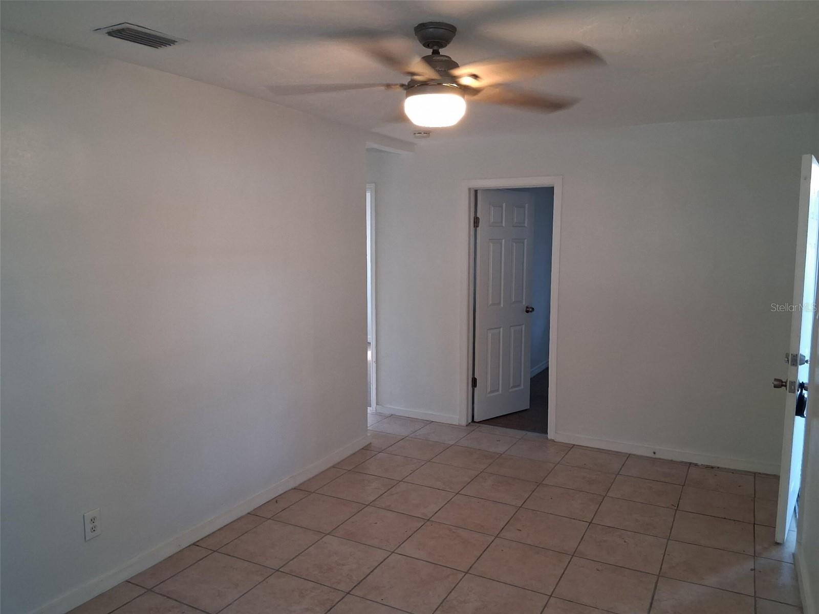 LARRYS SUB - Residential