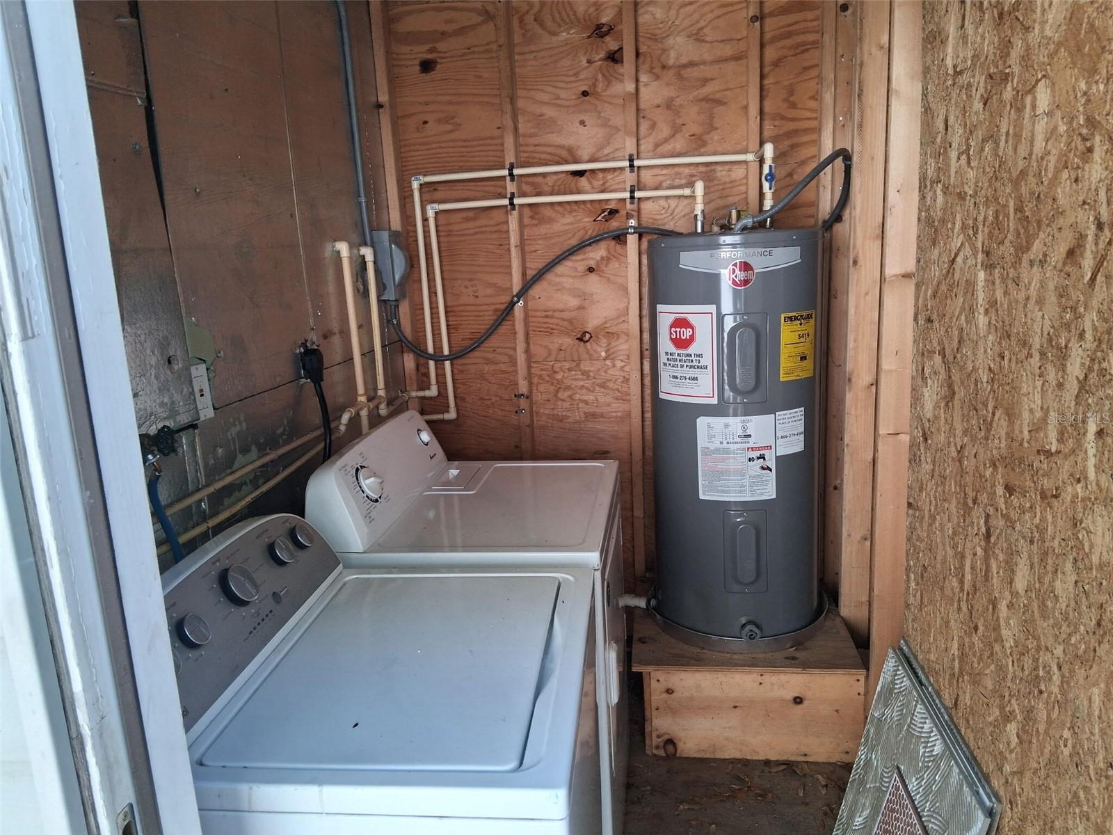 LARRYS SUB - Residential