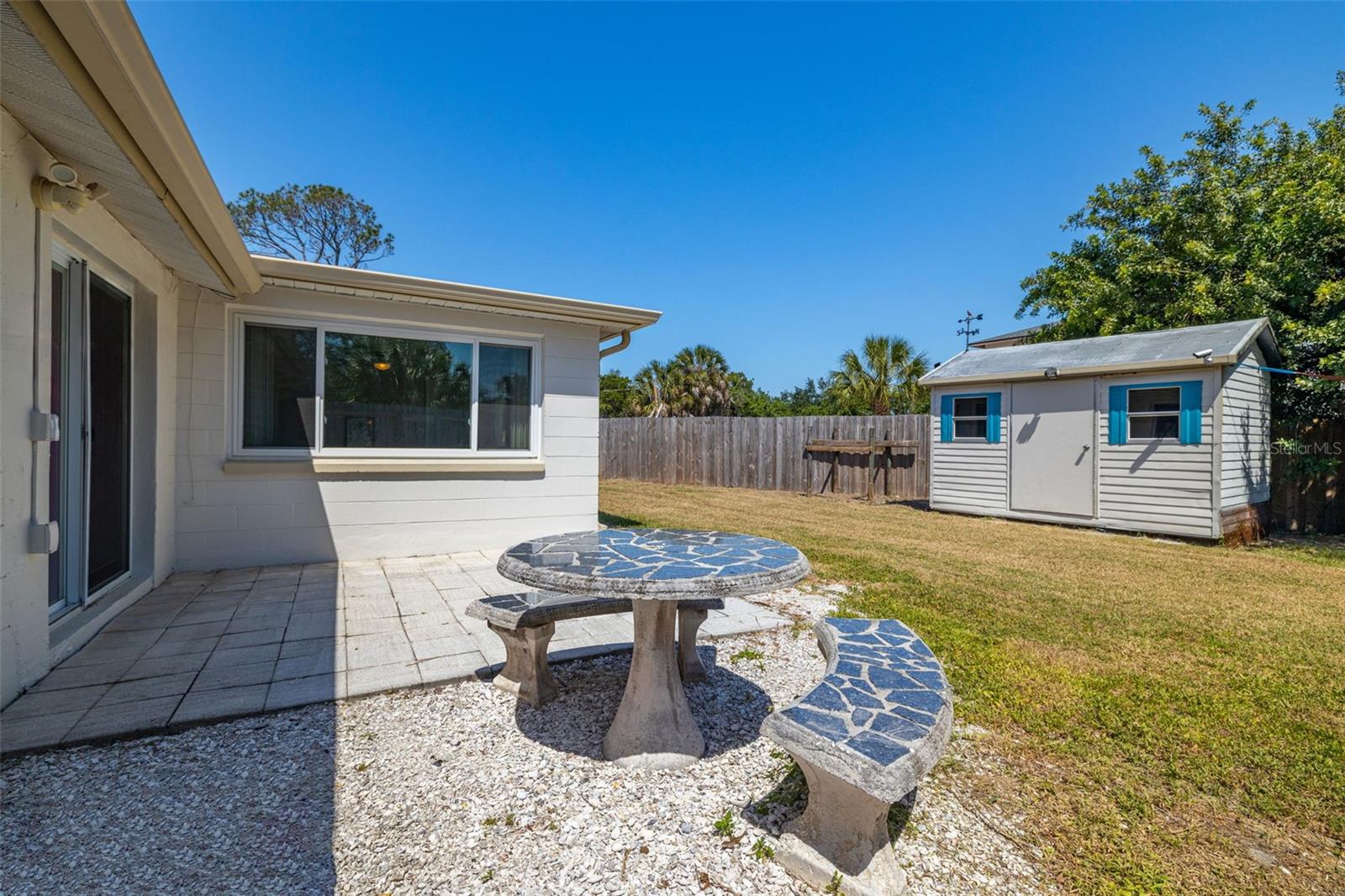 MARTHAS VINEYARD - Residential