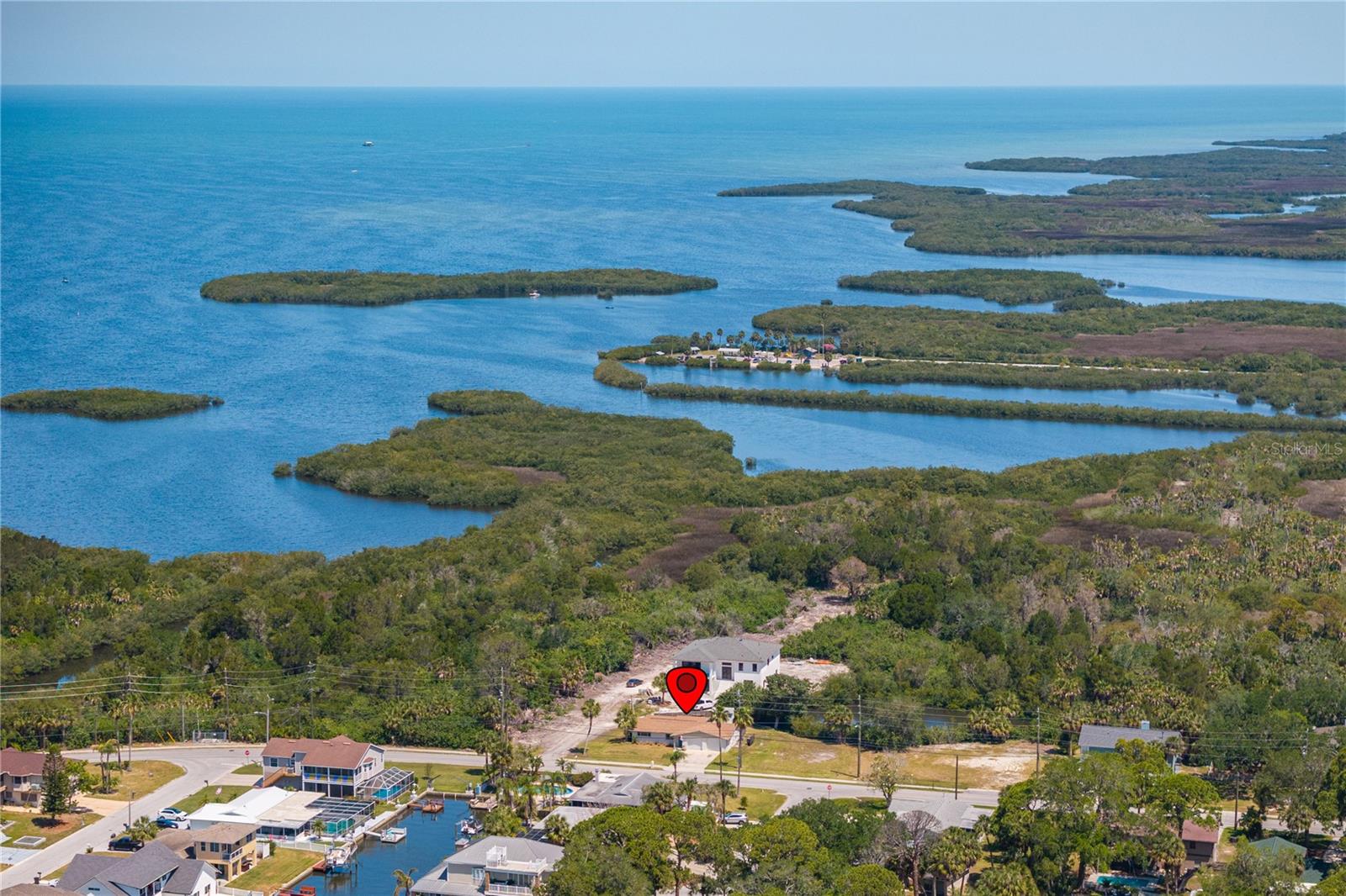 MARTHAS VINEYARD - Residential