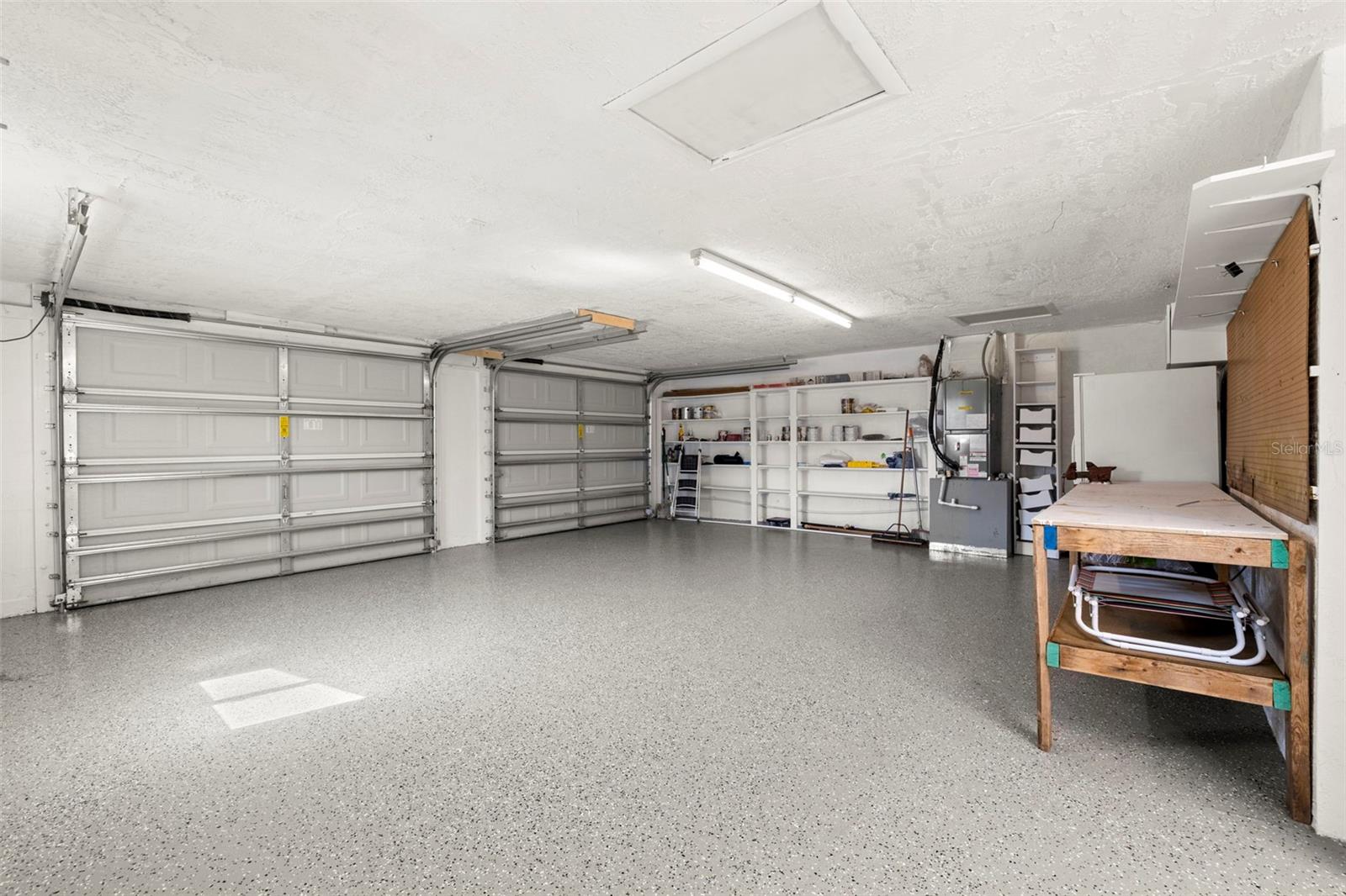 MARTHAS VINEYARD - Residential