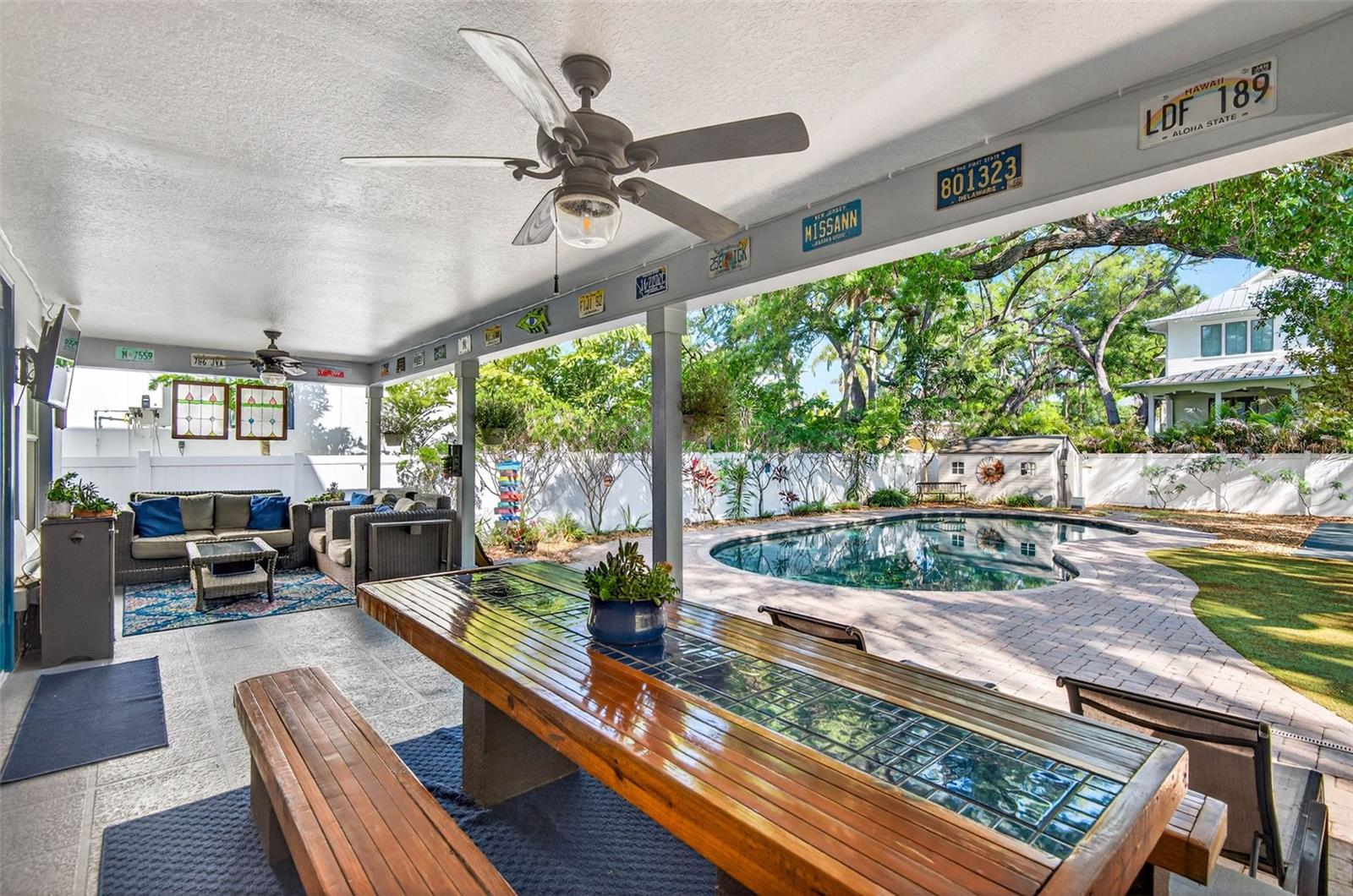 HENDERSON BEACH - Residential