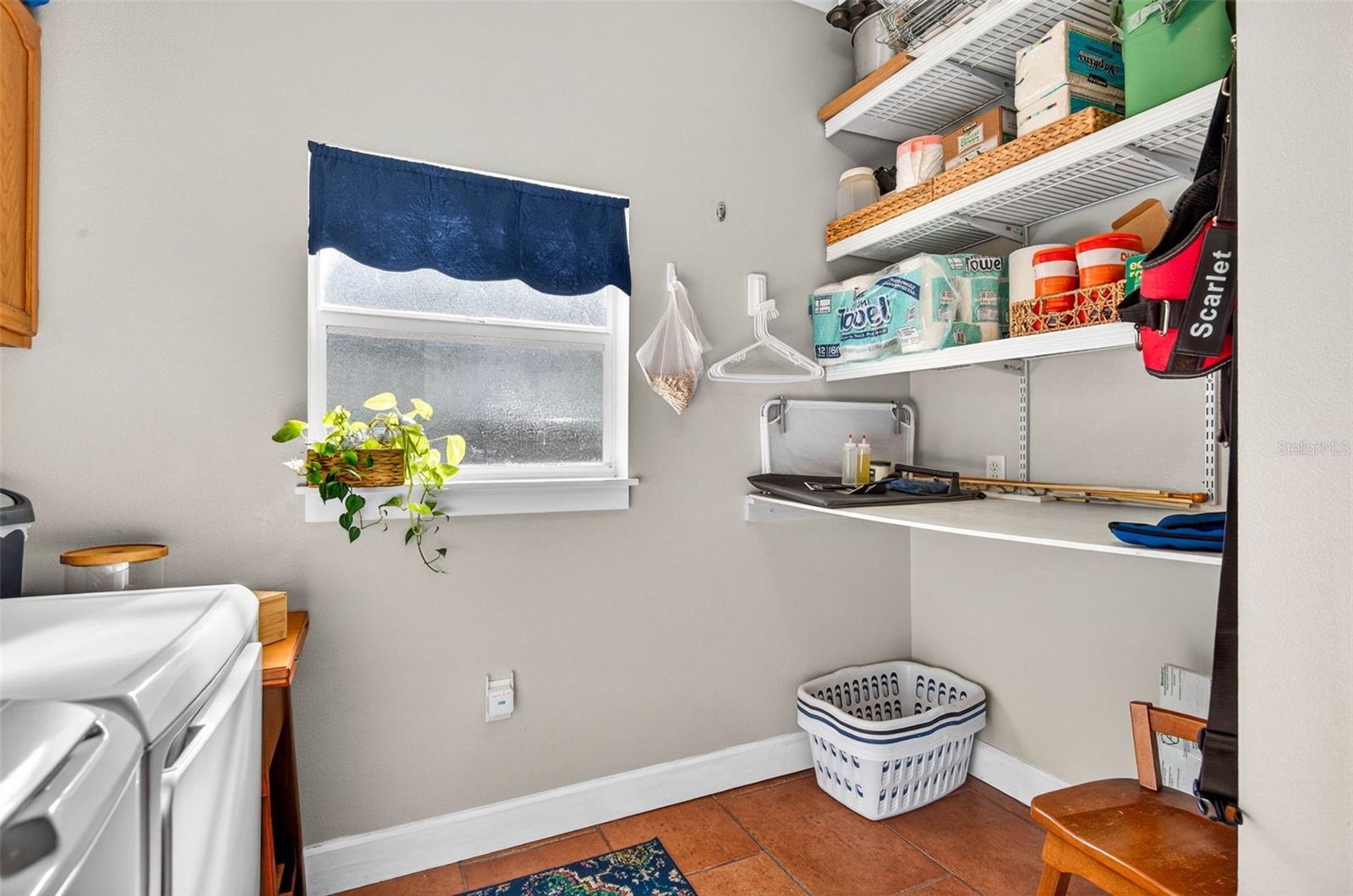 HENDERSON BEACH - Residential