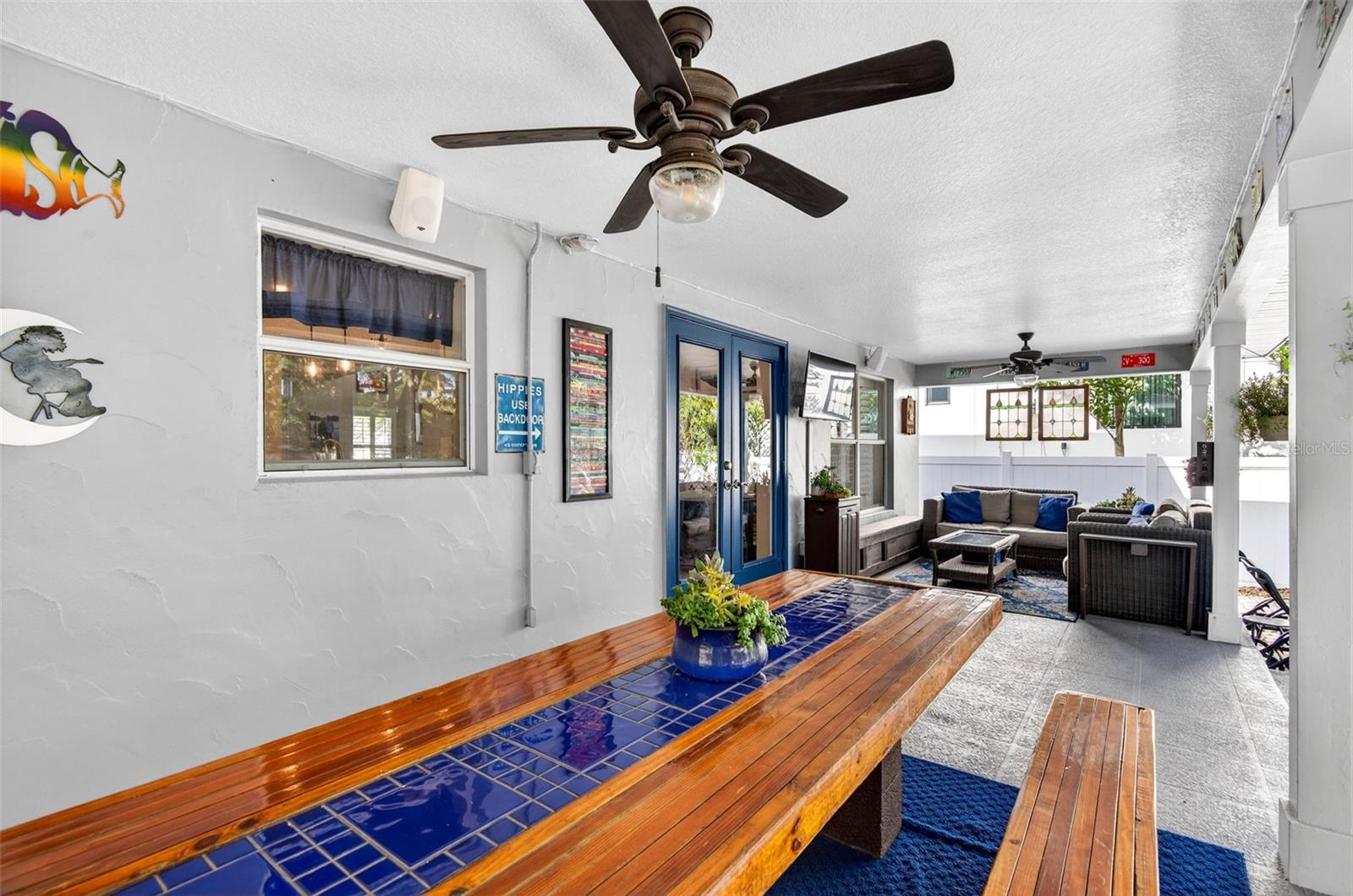 HENDERSON BEACH - Residential