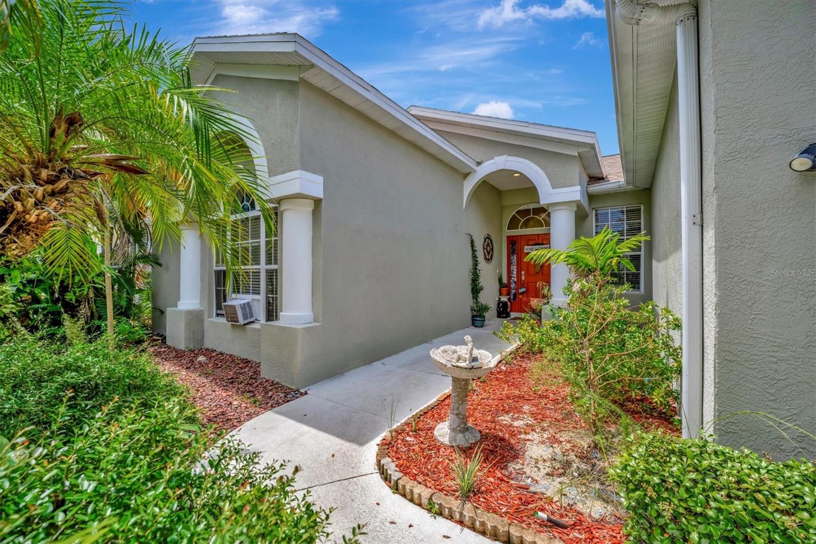 6122 44TH COURT E