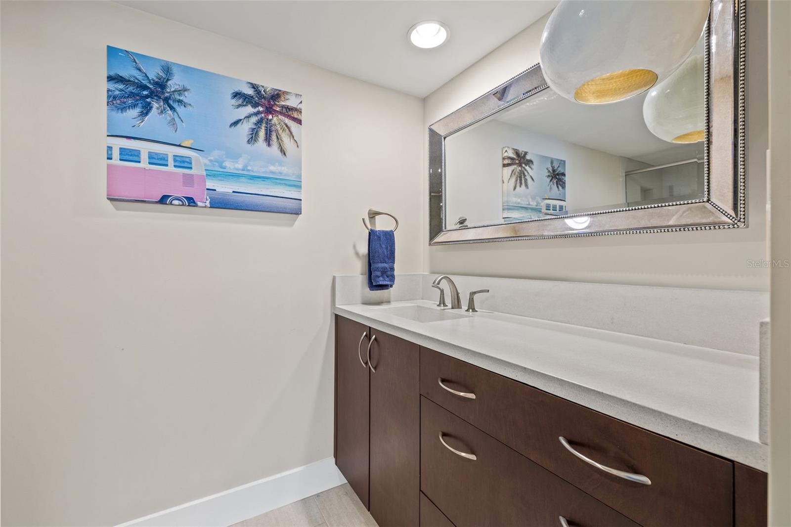 TREASURE ISLAND TENNIS & YACHT CLUB - Residential Lease