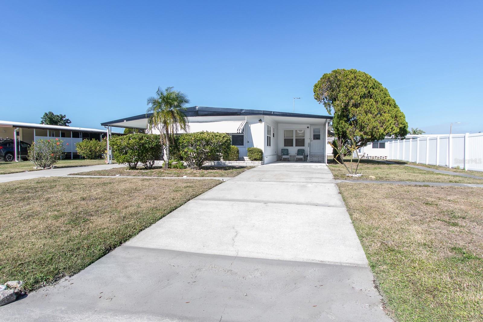 LAKE TARPON MOBILE HOME VILLAGE - Residential