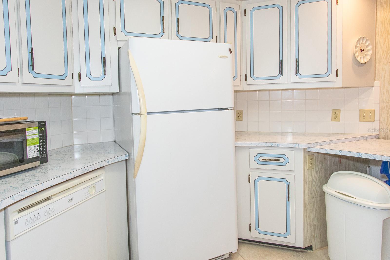 LAKE TARPON MOBILE HOME VILLAGE - Residential