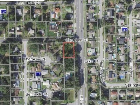 MICHIGAN OAKS - Land