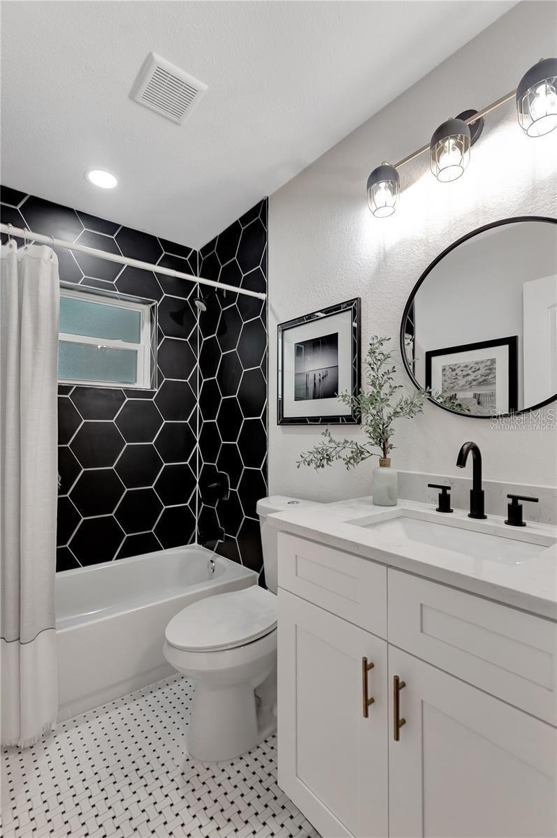 MEADOW LAWN 10TH ADD - Residential Lease