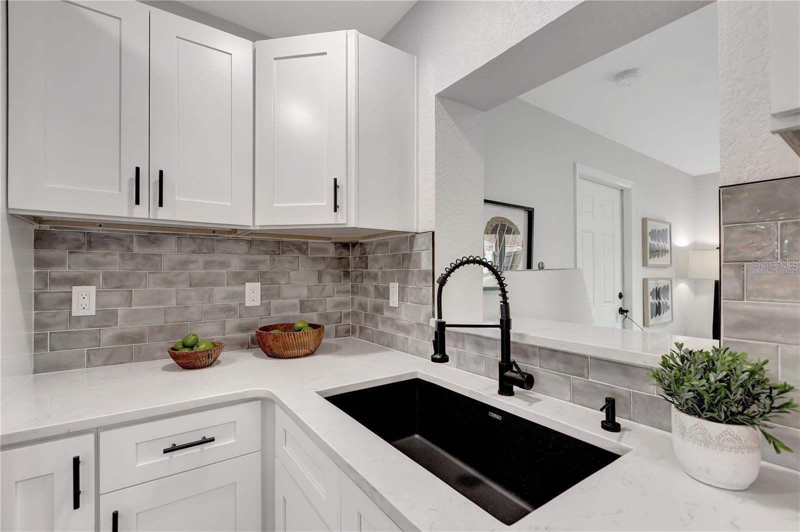 MEADOW LAWN 10TH ADD - Residential Lease