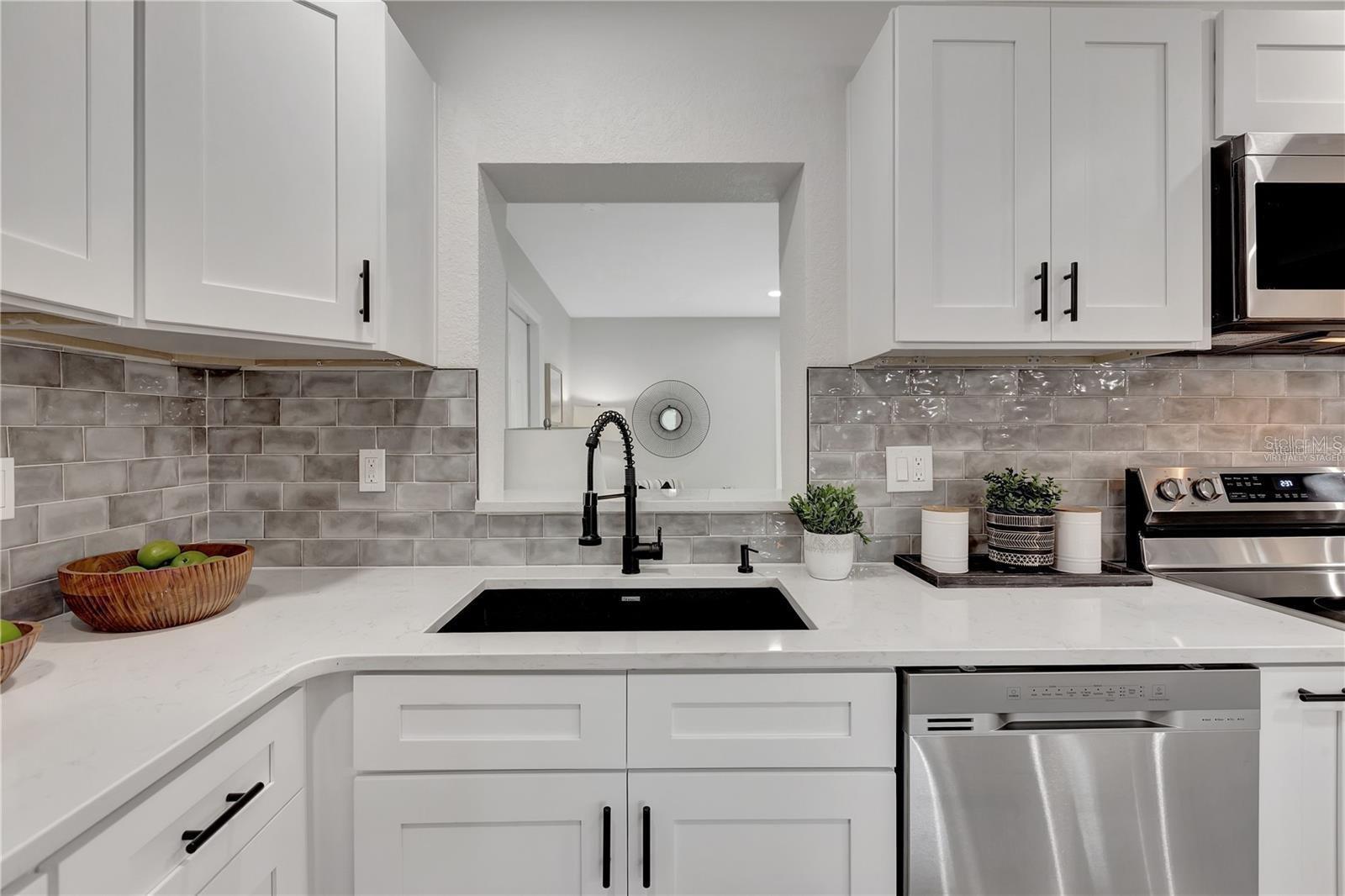 MEADOW LAWN 10TH ADD - Residential Lease