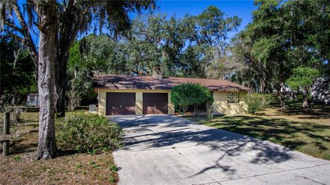 A home in DUNNELLON