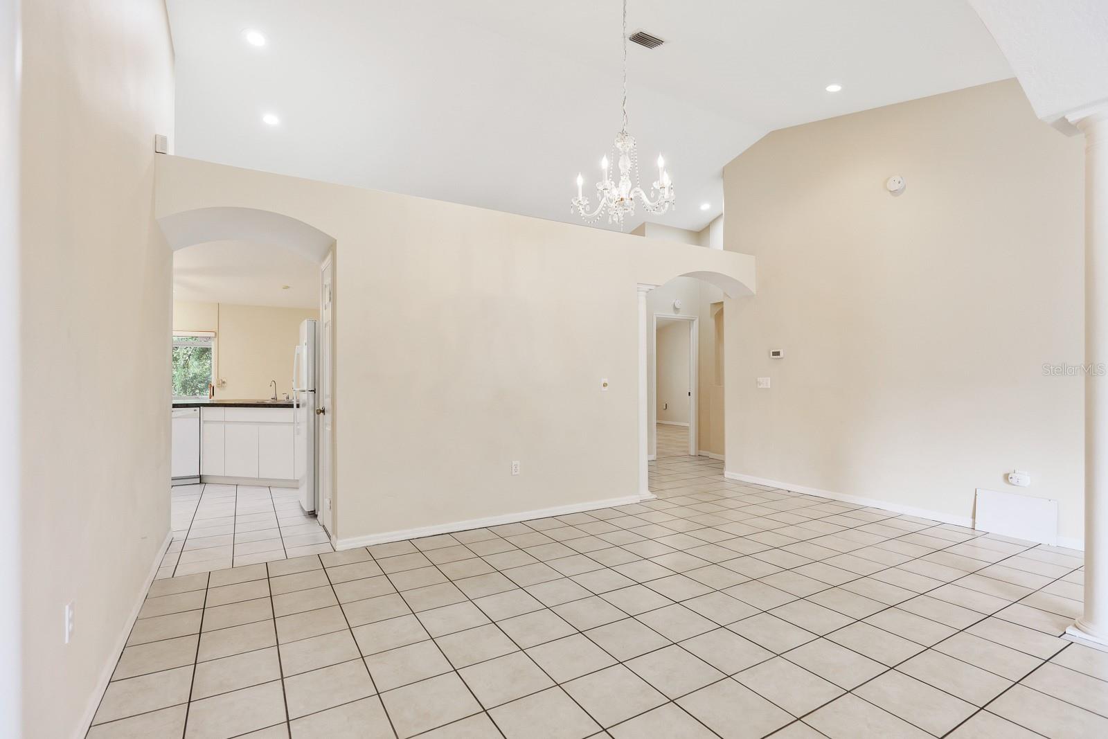 MEADOW POINTE - Residential