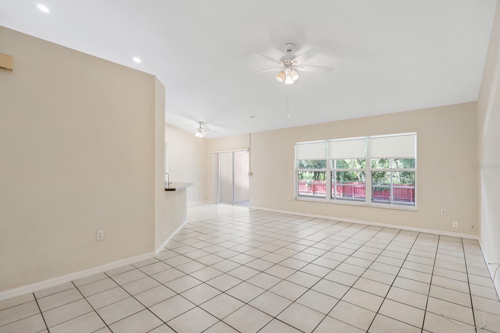 MEADOW POINTE - Residential