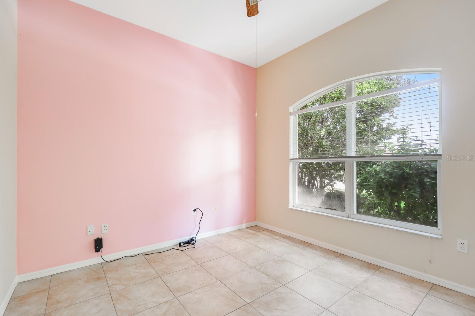 MEADOW POINTE - Residential