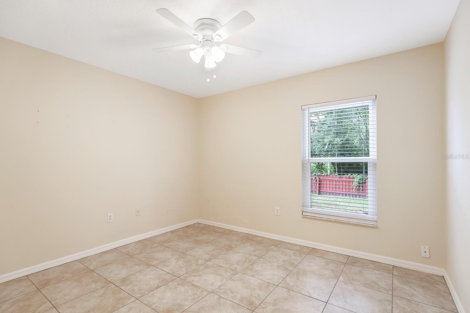 MEADOW POINTE - Residential