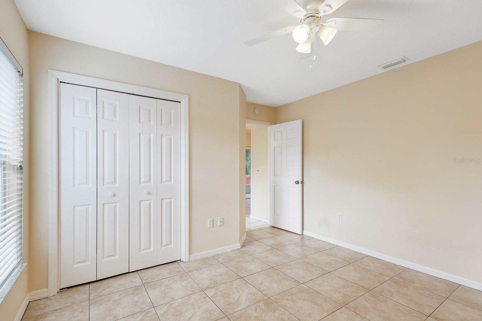 MEADOW POINTE - Residential