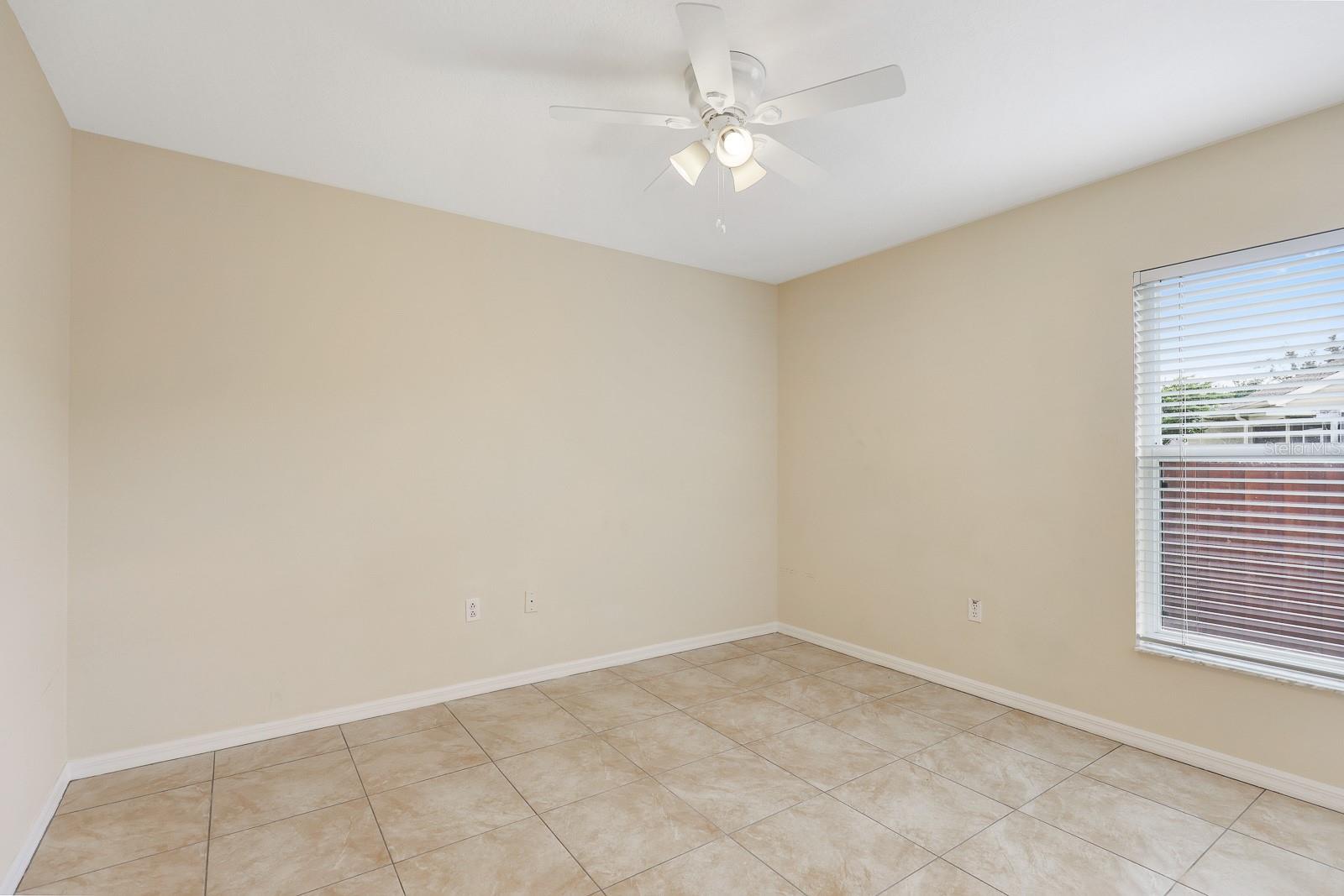 MEADOW POINTE - Residential