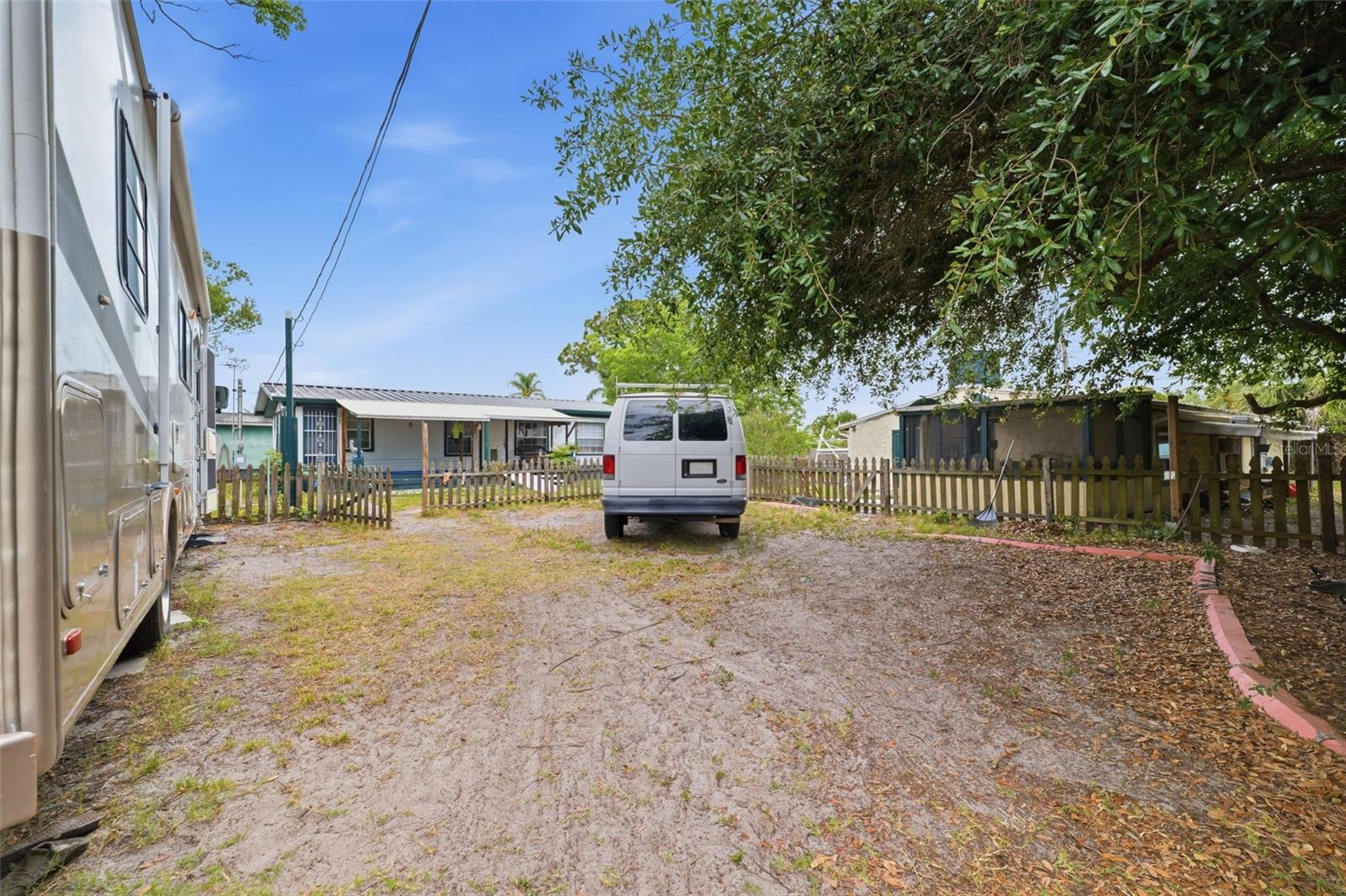 PINE TREE ACRES - Residential