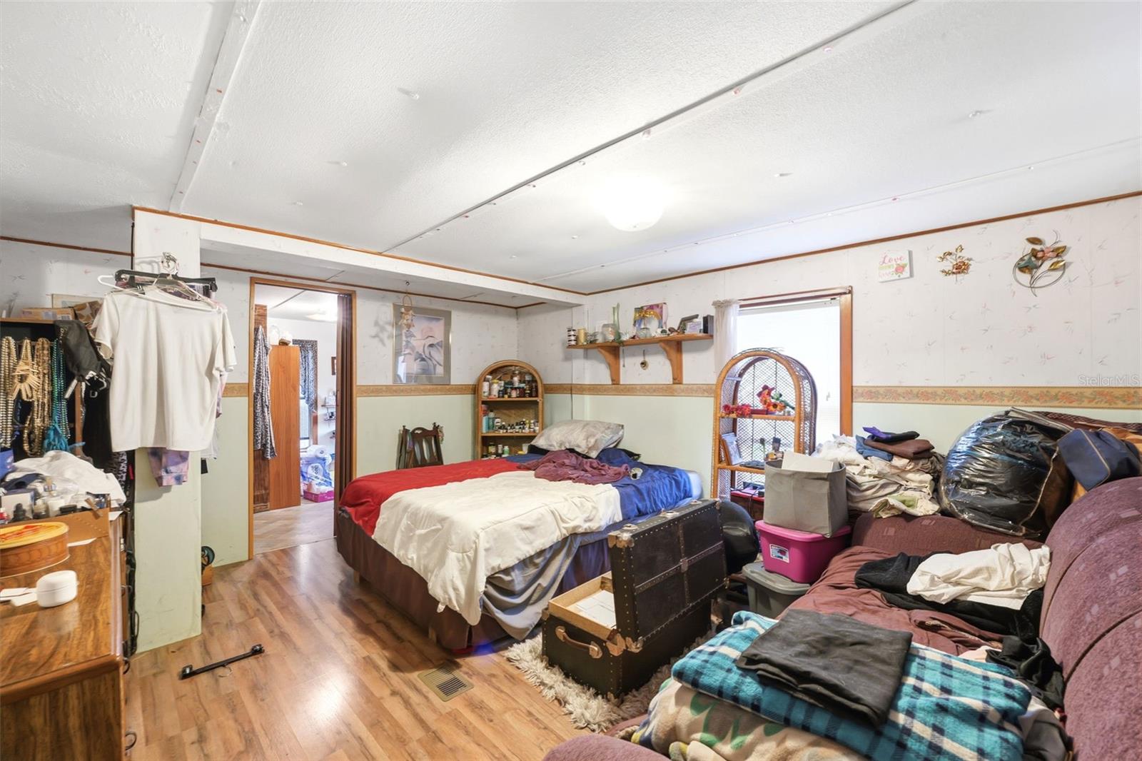 PINE TREE ACRES - Residential