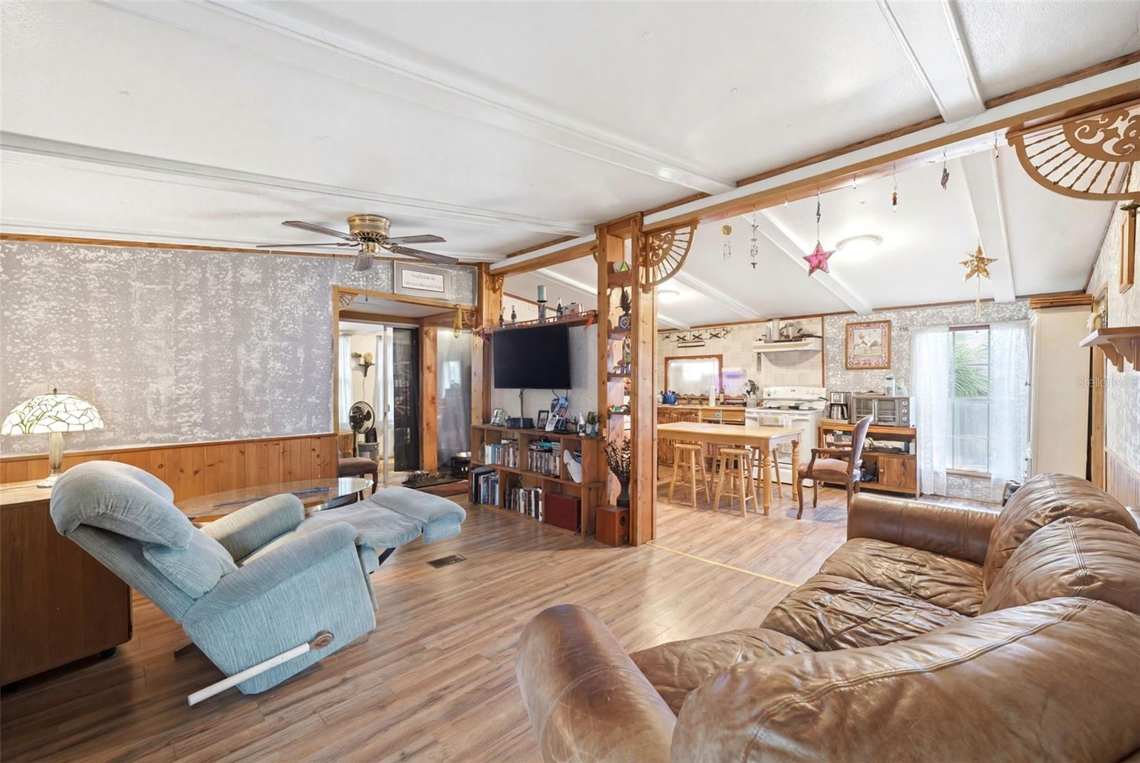 PINE TREE ACRES - Residential
