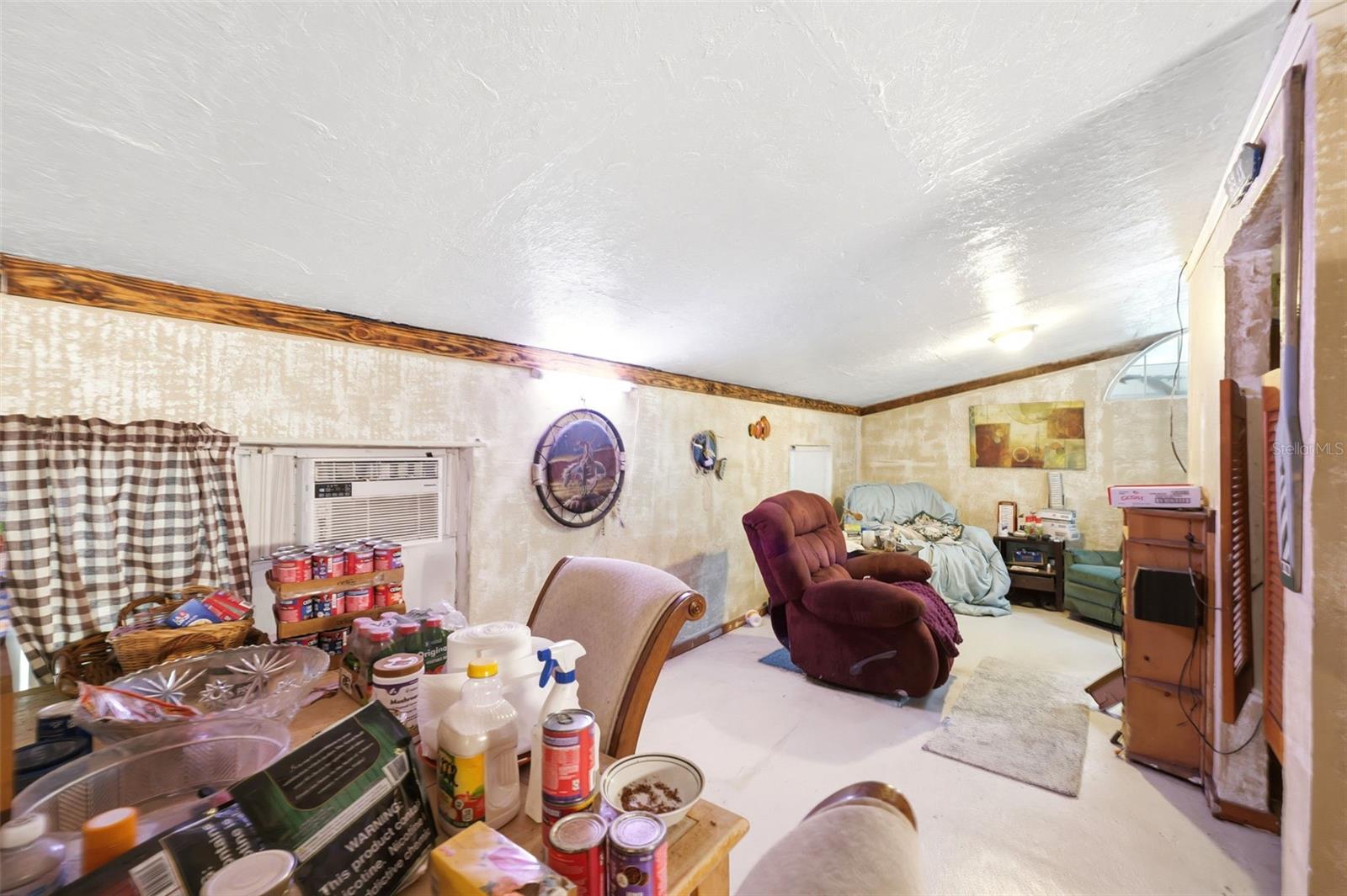 PINE TREE ACRES - Residential