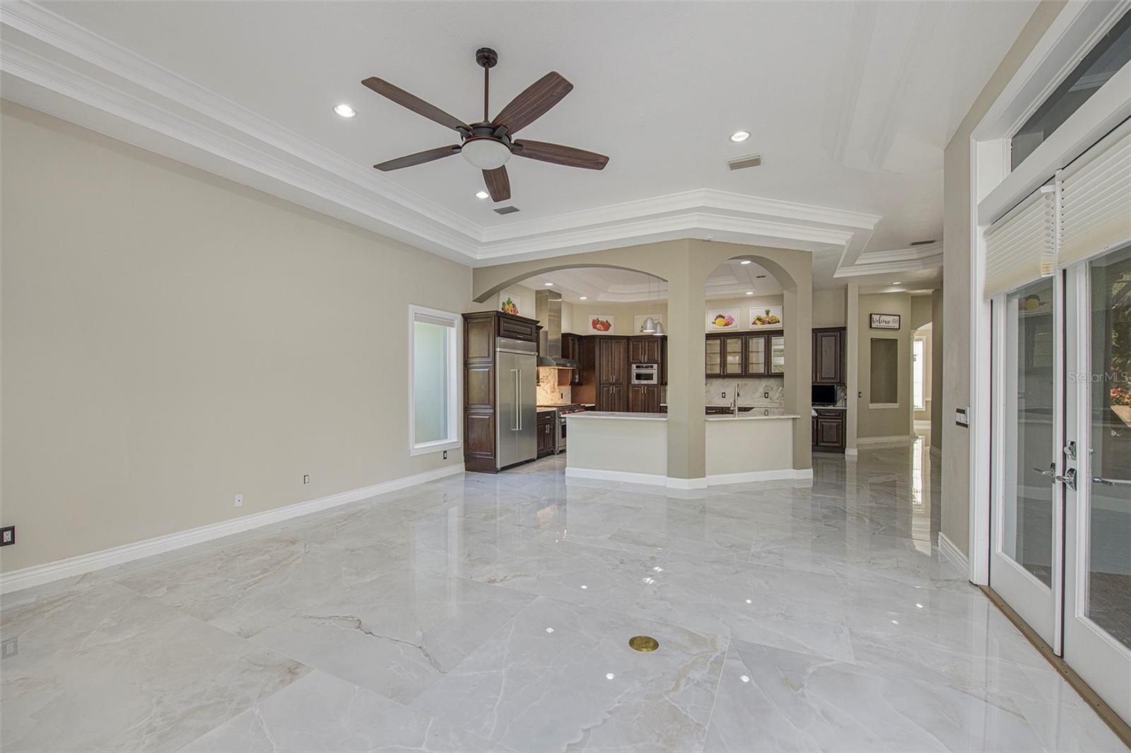 TAMPA PALMS 4A UNIT 2B5 - Residential