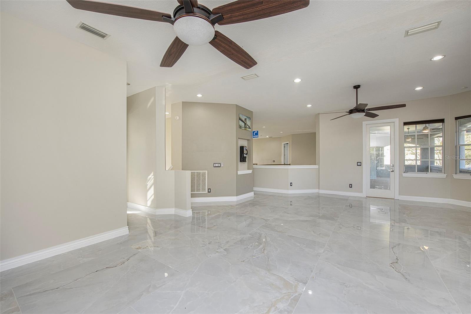 TAMPA PALMS 4A UNIT 2B5 - Residential