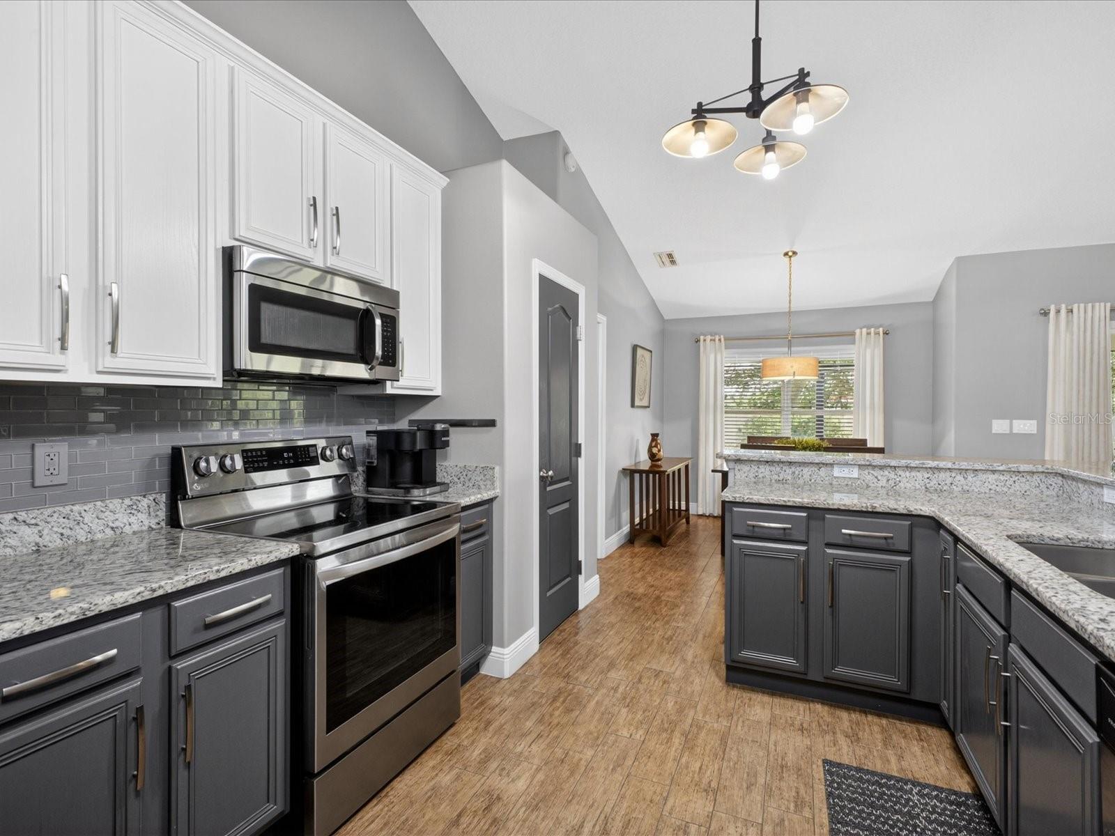 SUSANS LANDING - Residential
