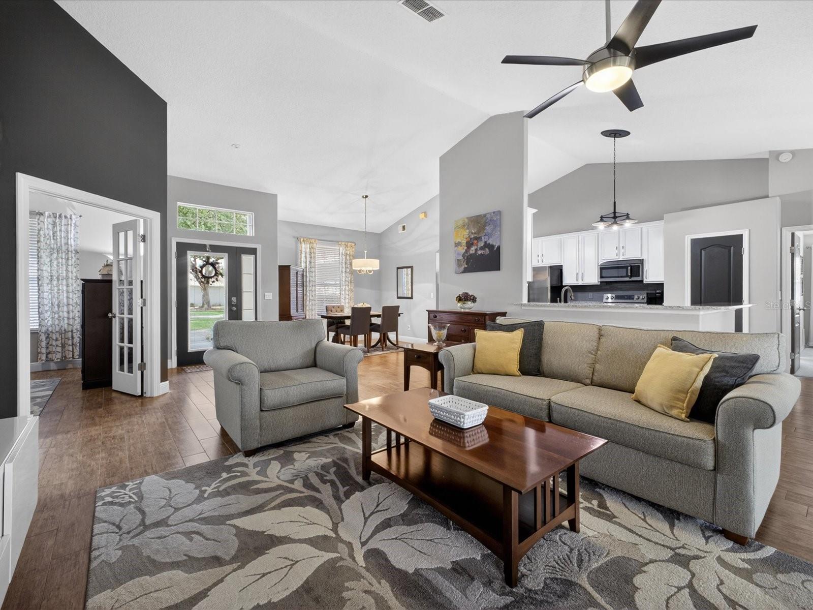 SUSANS LANDING - Residential