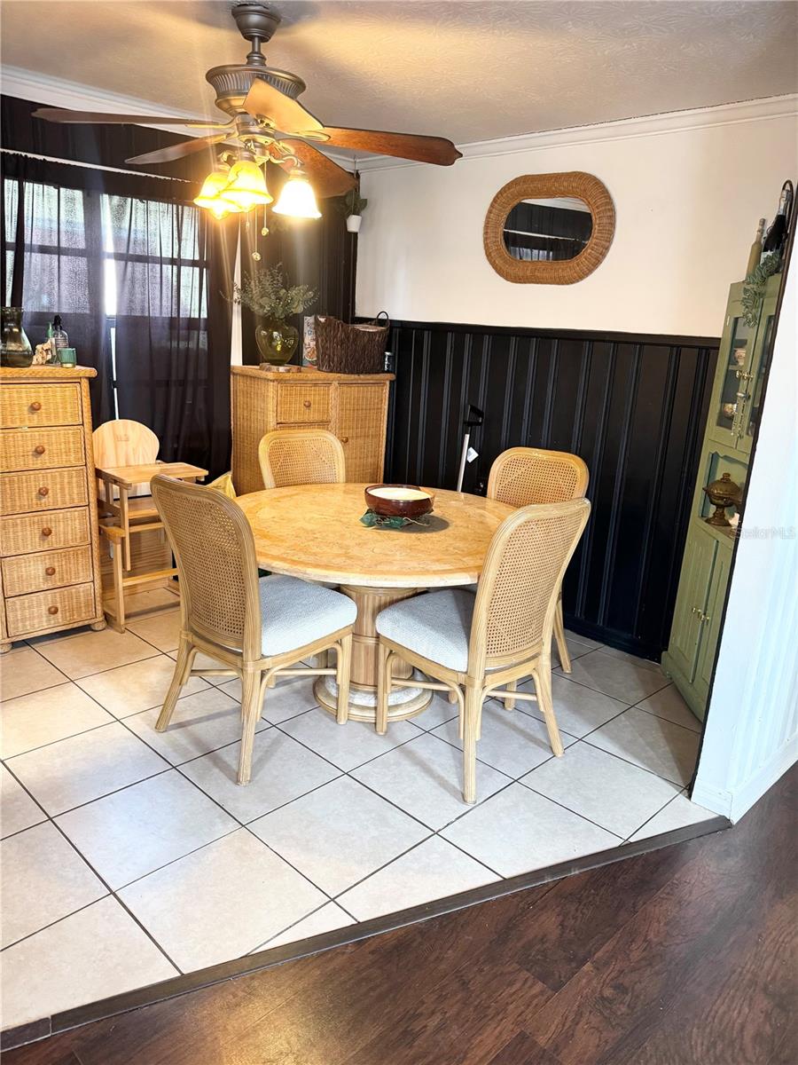 SUNSHINE GARDENS - Residential