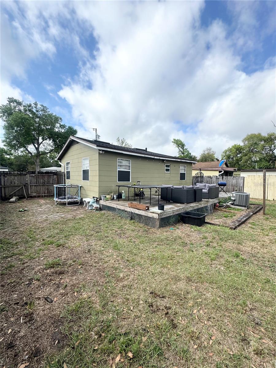 SUNSHINE GARDENS - Residential