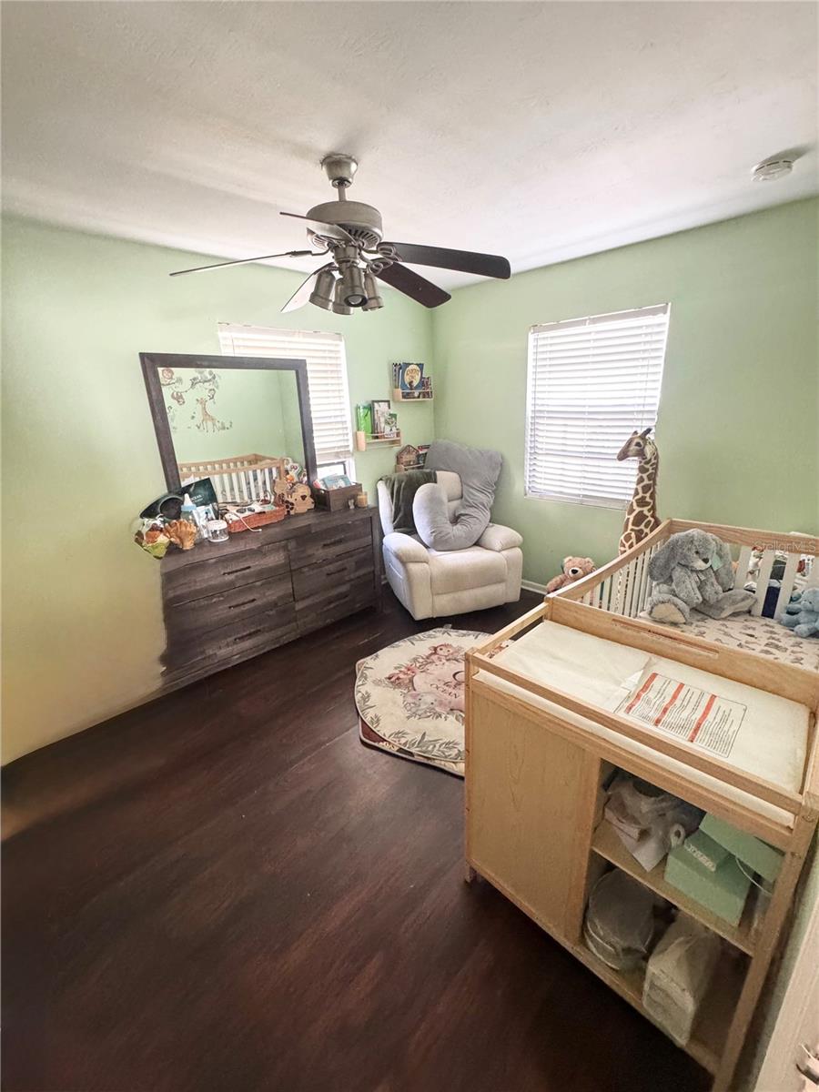 SUNSHINE GARDENS - Residential