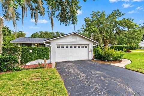 Tiny photo for 2143 SE 3rd Street, Ocala, FL 34471 (MLS # OM734847)