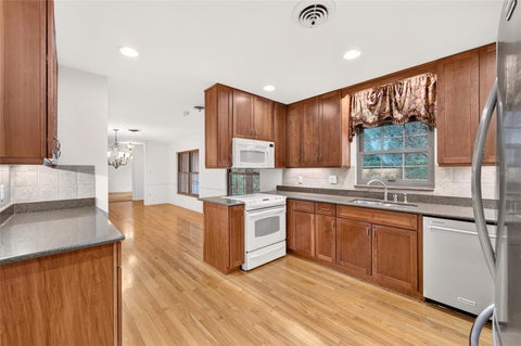 Tiny photo for 2143 SE 3rd Street, Ocala, FL 34471 (MLS # OM734847)