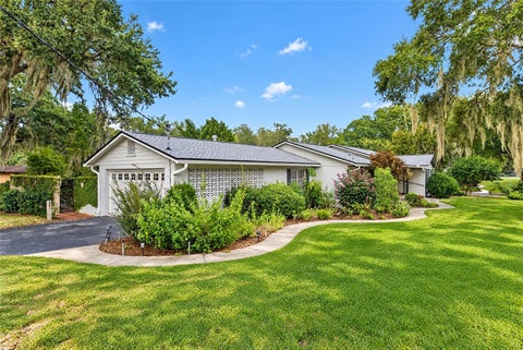 Tiny photo for 2143 SE 3rd Street, Ocala, FL 34471 (MLS # OM734847)