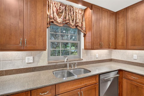 Tiny photo for 2143 SE 3rd Street, Ocala, FL 34471 (MLS # OM734847)