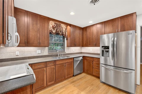 Tiny photo for 2143 SE 3rd Street, Ocala, FL 34471 (MLS # OM734847)