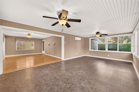 Tiny photo for 2143 SE 3rd Street, Ocala, FL 34471 (MLS # OM734847)