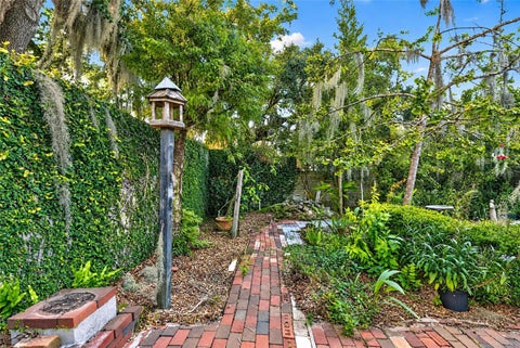 Tiny photo for 2143 SE 3rd Street, Ocala, FL 34471 (MLS # OM734847)