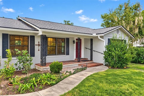 Tiny photo for 2143 SE 3rd Street, Ocala, FL 34471 (MLS # OM734847)