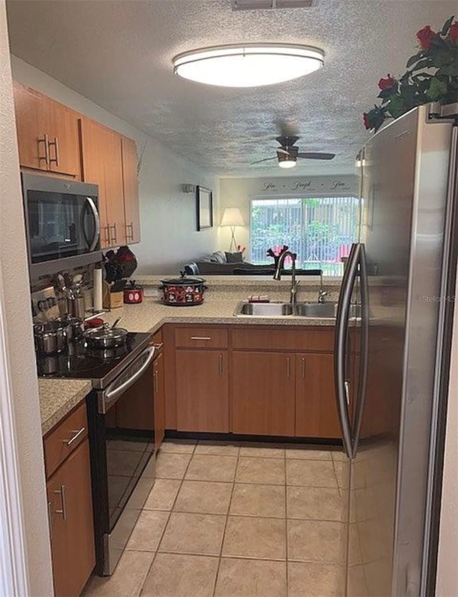 LAKE MARION GOLF RESORT - Residential Lease