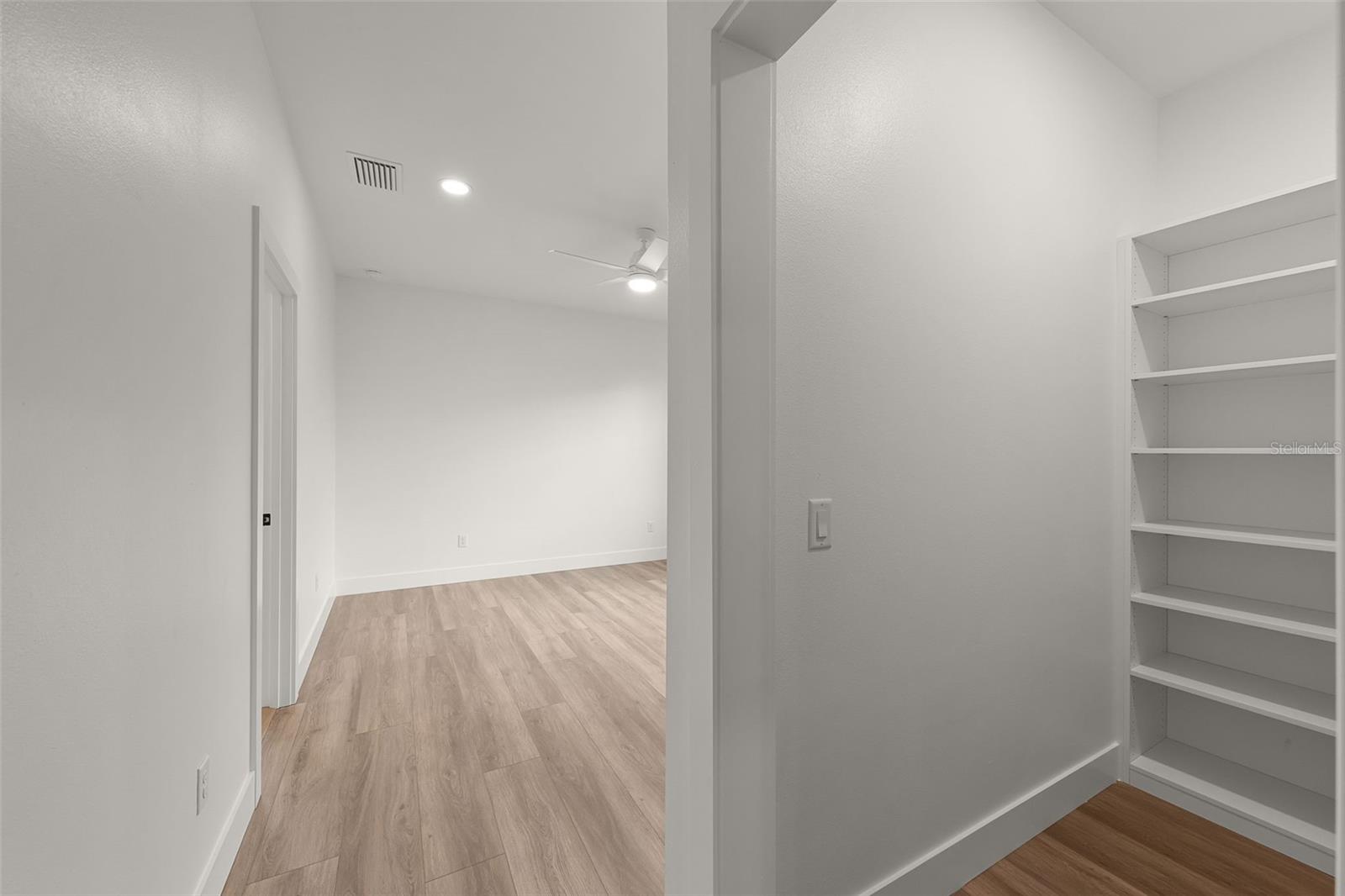 SHOWALTER PARK - Residential