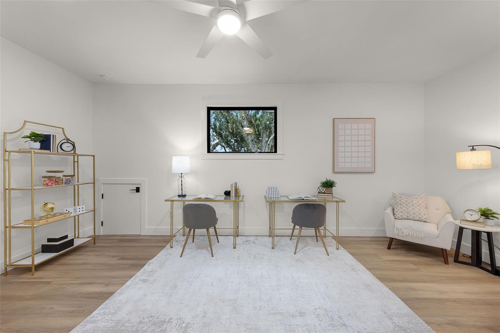 SHOWALTER PARK - Residential
