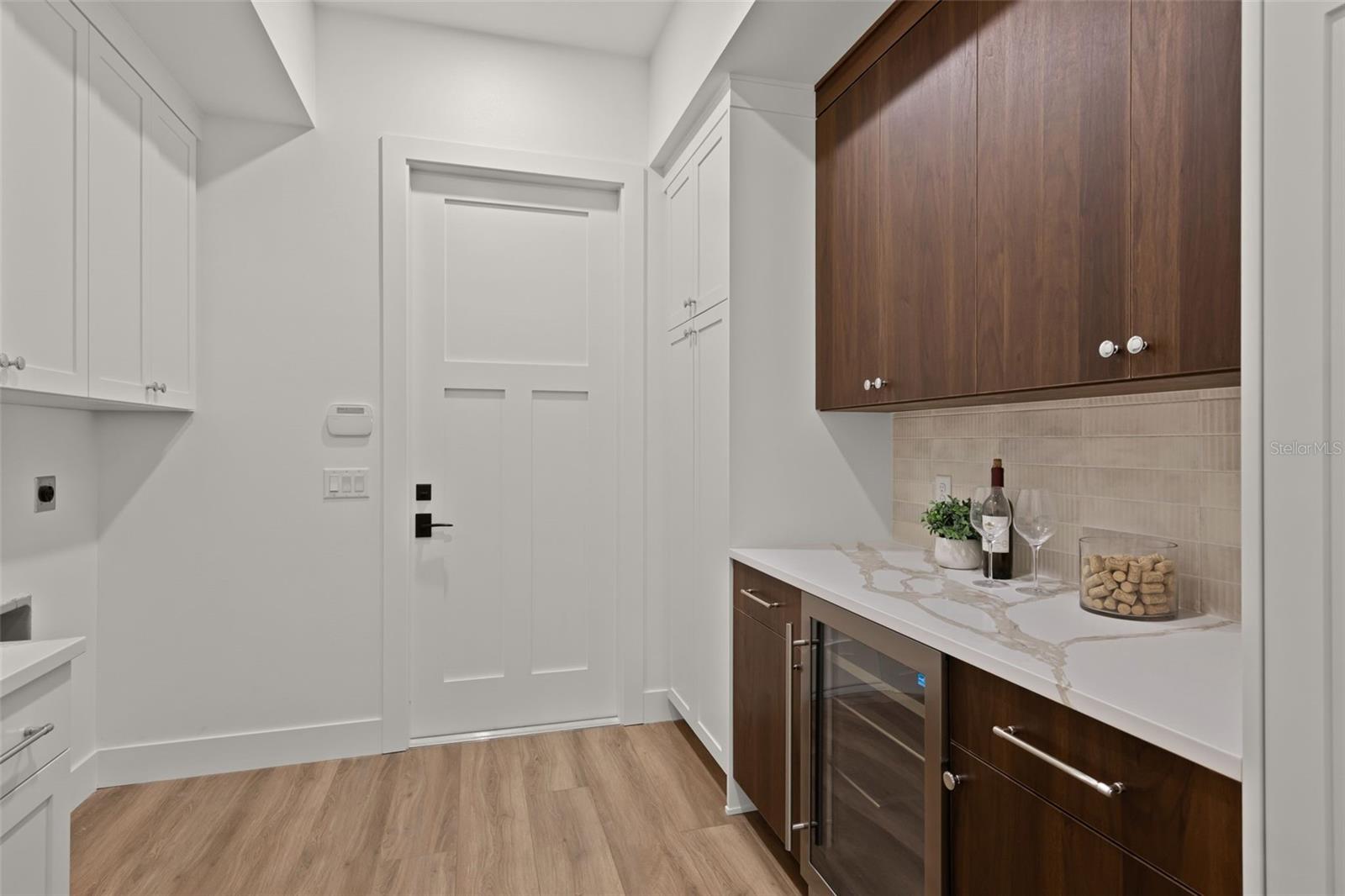 SHOWALTER PARK - Residential