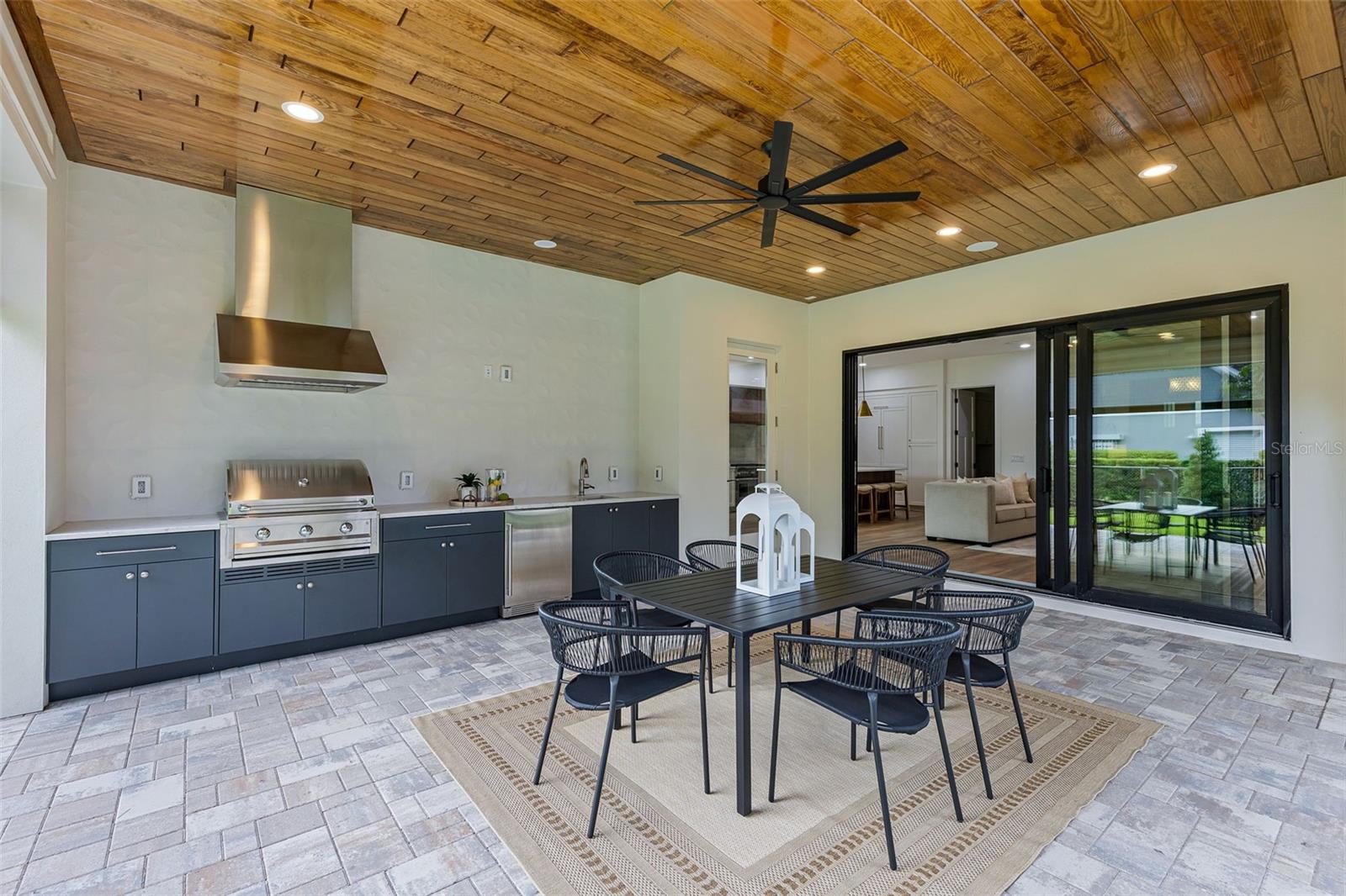 SHOWALTER PARK - Residential