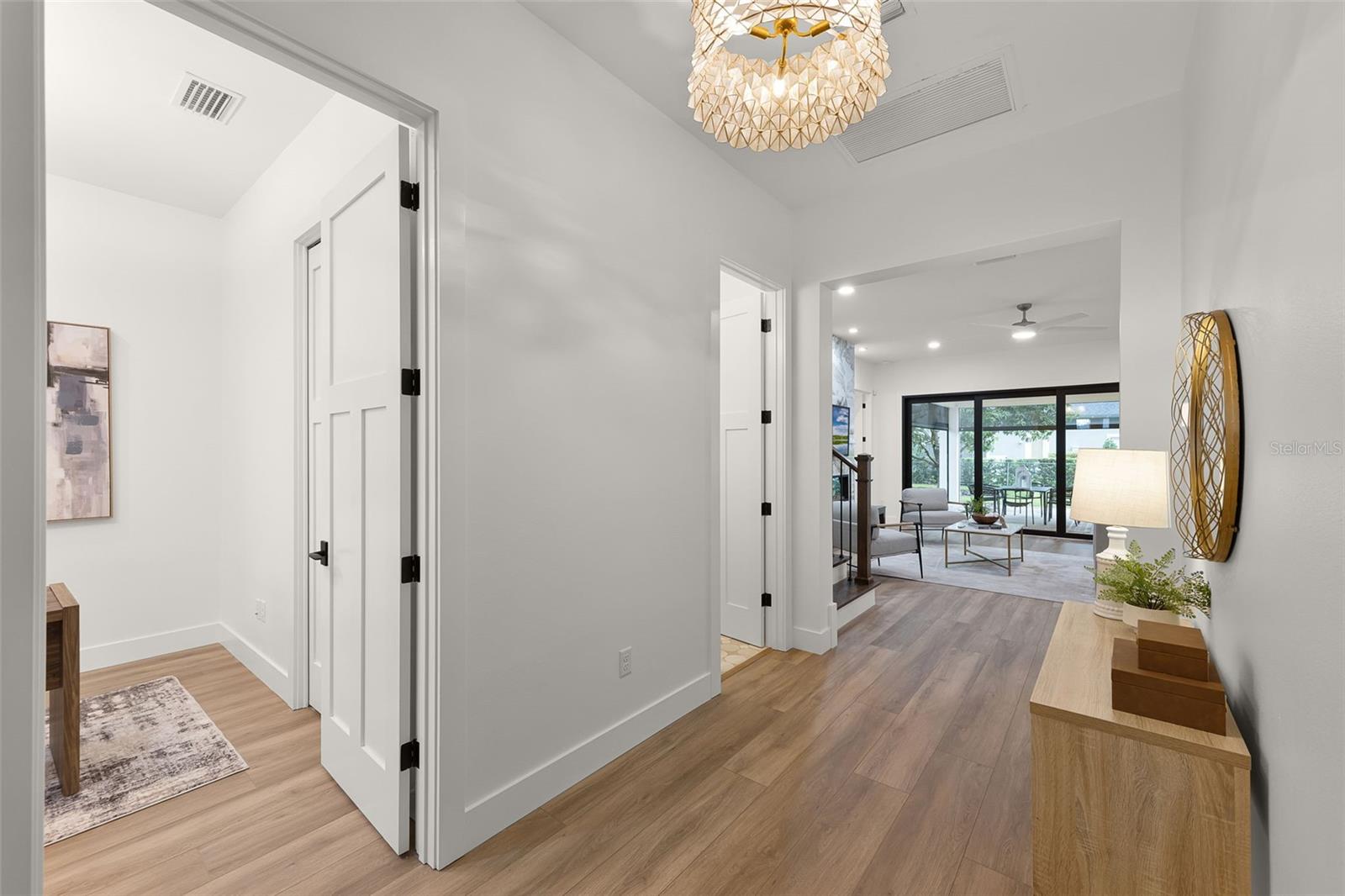 SHOWALTER PARK - Residential