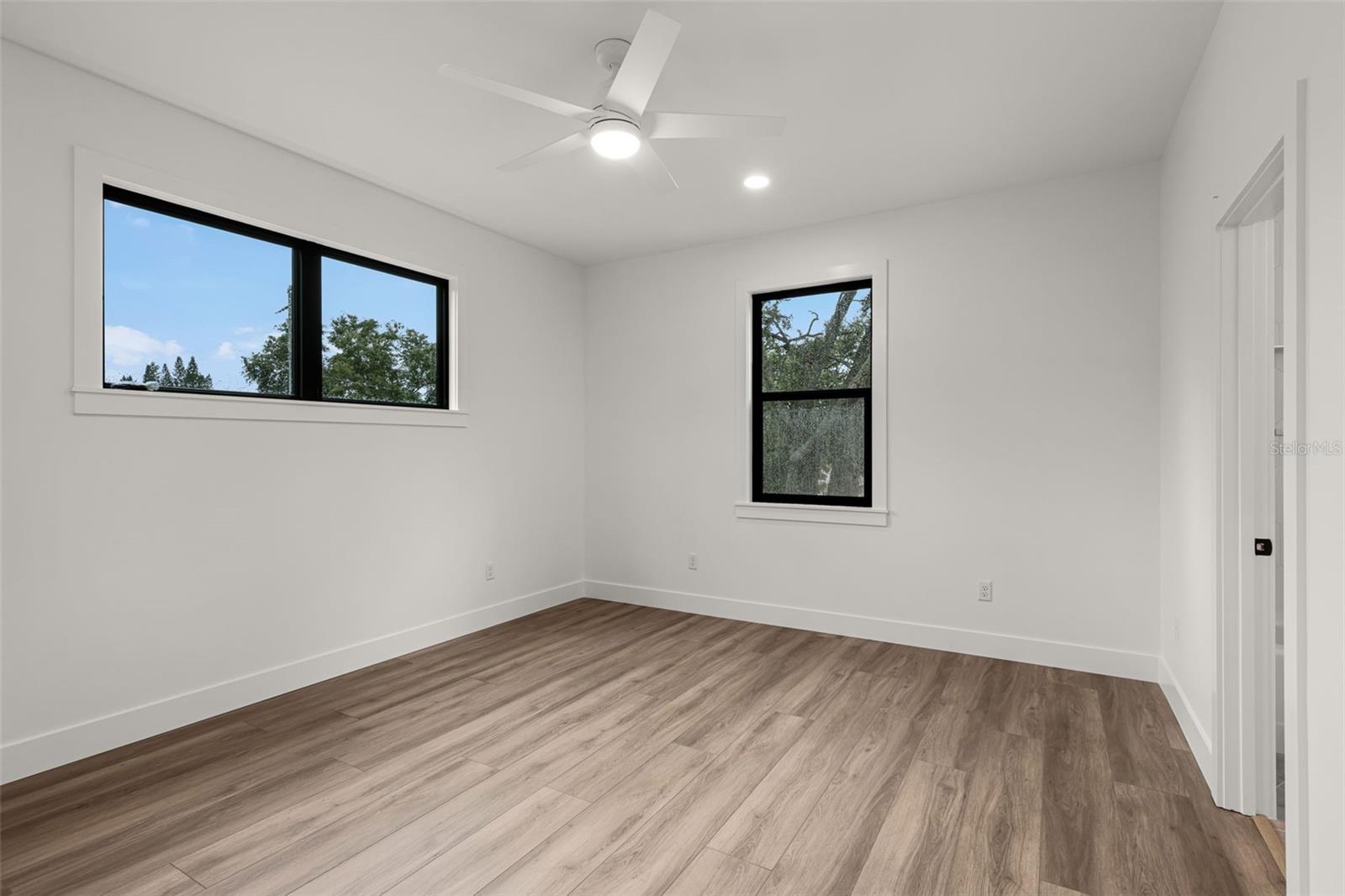 SHOWALTER PARK - Residential